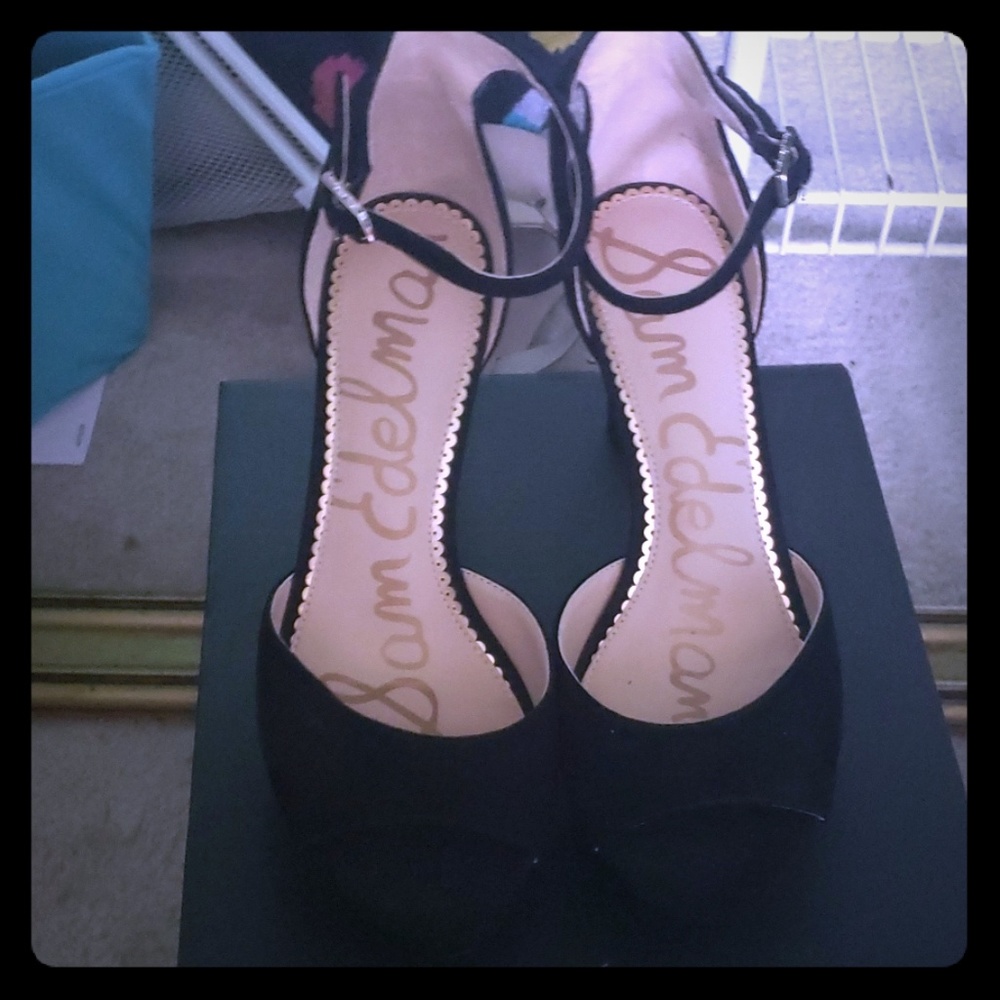Sam Edelman black heels